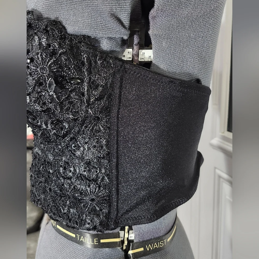 Windsor elegant sexy romantic black beaded lace bustier women size Large